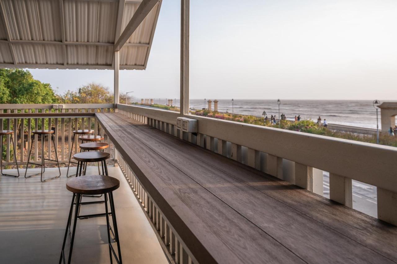 Praveg Beach Resort Daman Lighthouse Beach Экстерьер фото